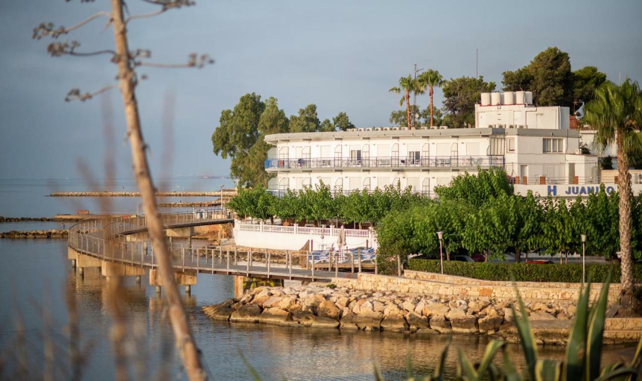 Hotel Restaurant Juanito Platja Sant Carles de la Ràpita Exterior foto